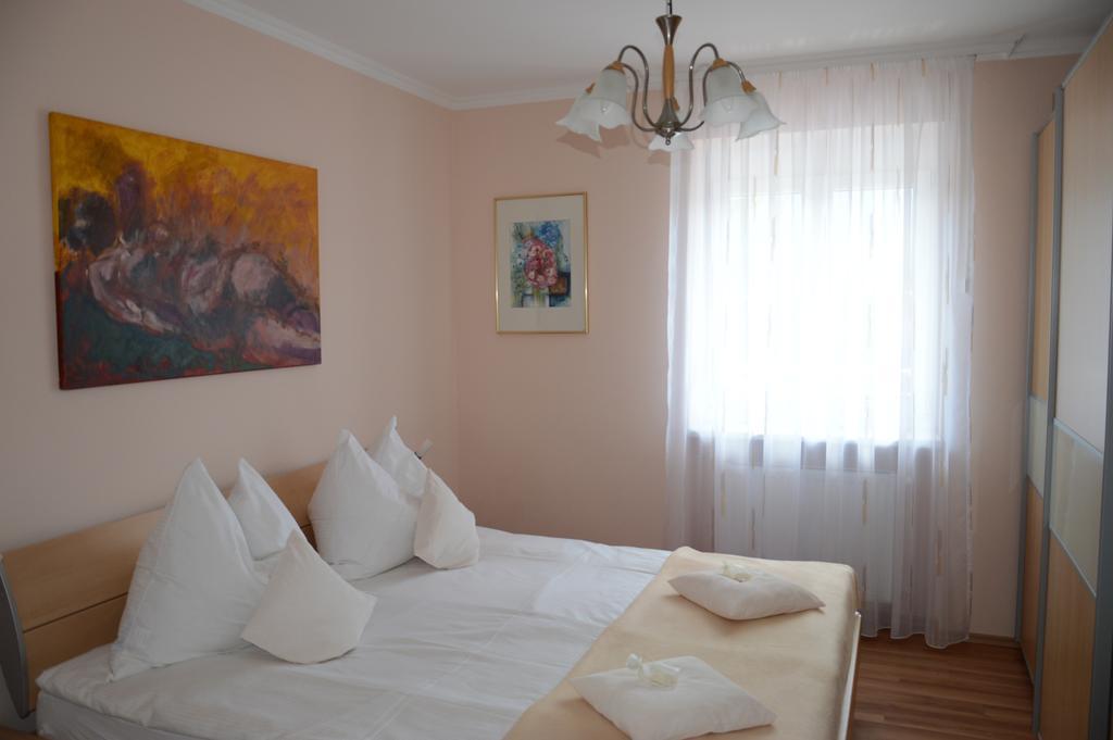 Haus Thon Apartment Bodensdorf Ruang foto
